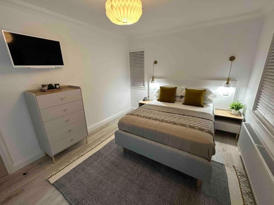 Premium Executive Apartment In Dunfermline Exterior foto